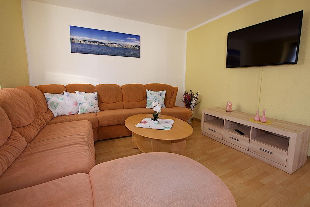 Apartment Fewo Efosa Kappel-Grafenhausen Dış mekan fotoğraf